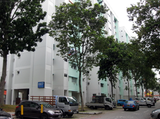 Hougang Avenue 4 thumbnail photo